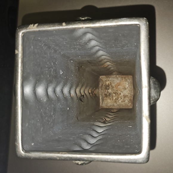 VINTAGE Unique Modern Heavy Silver Decorative Vase. Measures 12" x 4" - Picture 5 of 9